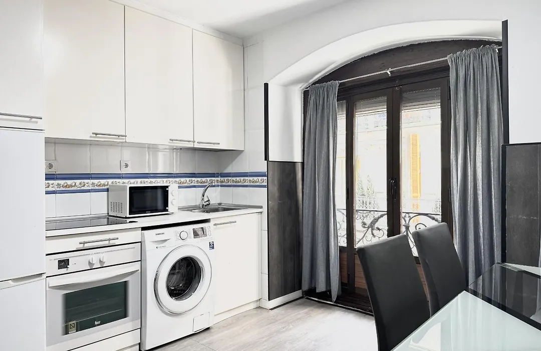 Apartamentos Day Madrid Gran Via I-1